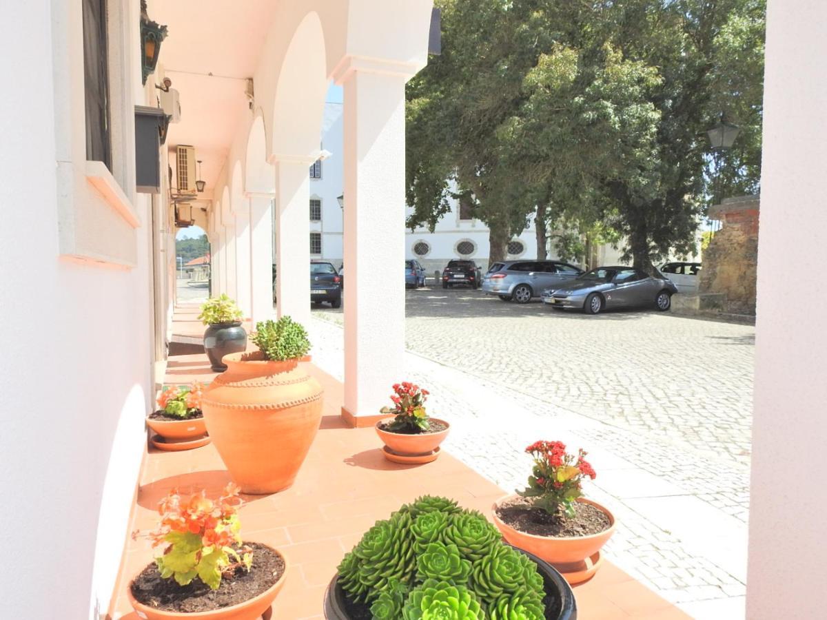 Obilar-Entradas Independentes com uso Exclusivo Óbidos Exterior foto