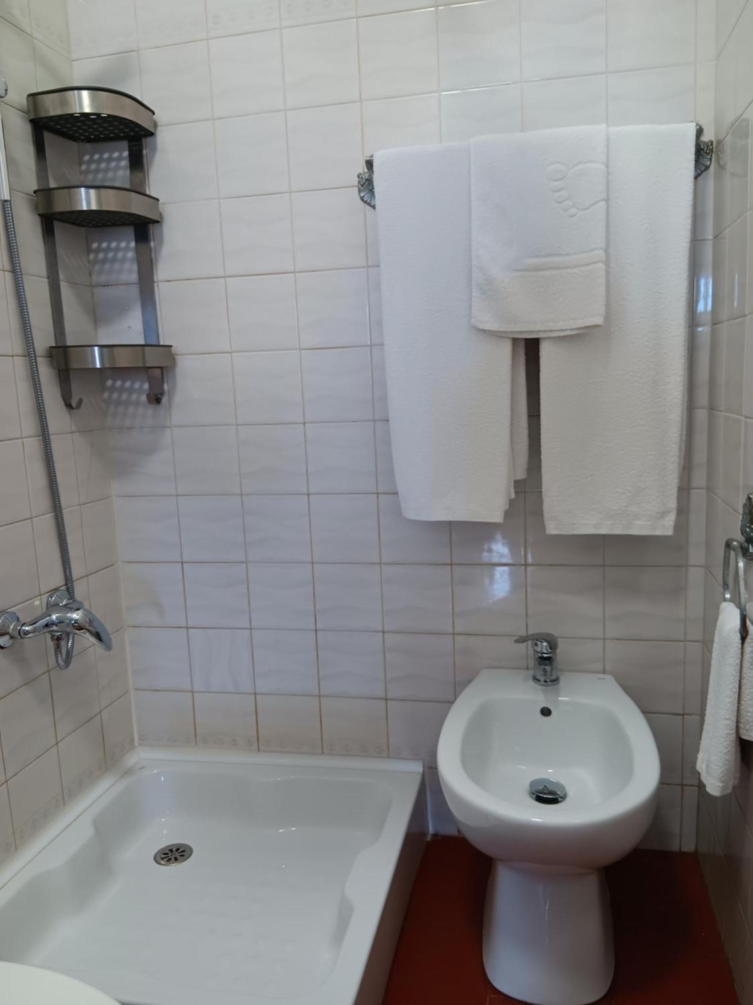 Obilar-Entradas Independentes com uso Exclusivo Óbidos Exterior foto