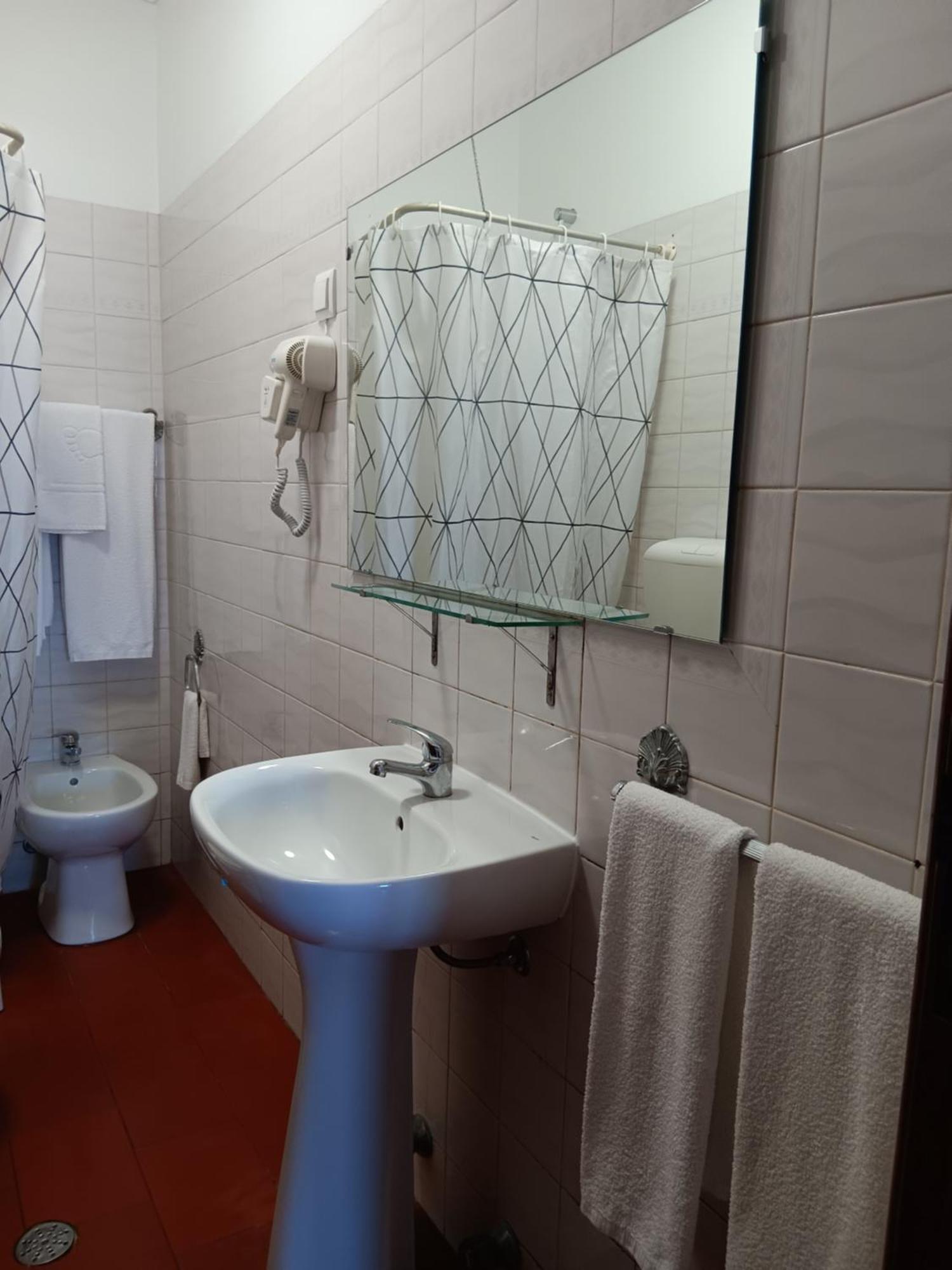 Obilar-Entradas Independentes com uso Exclusivo Óbidos Exterior foto